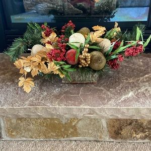 Beautiful bejeweled fruit basket❤️